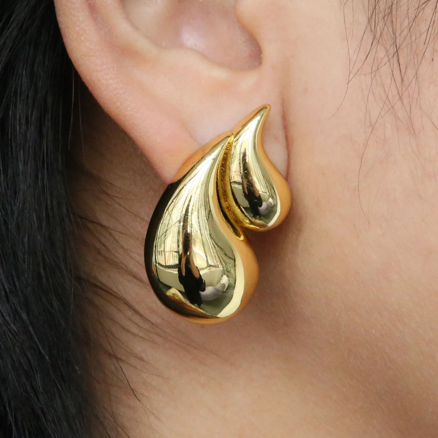 Vintage Gold Plated Glossy Double Water Droplet Earrings